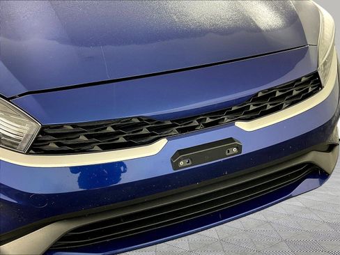Used 2023 Kia Forte LXS FWD image 28