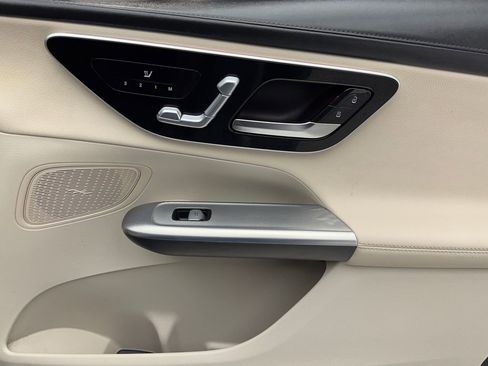 Used 2024 Mercedes-Benz GLC 300 GLC 300 NAV,CAM,PANO,HTD STS,B image 48