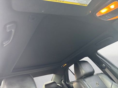 Used 2021 Chrysler 300 S image 18