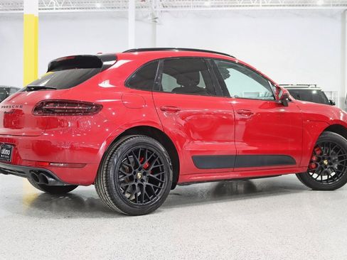 Used 2018 Porsche Macan GTS image 9