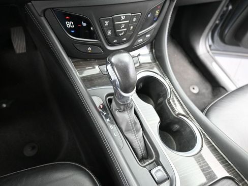 Used 2020 Buick Envision Essence FWD image 45