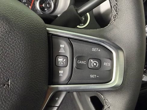New 2026 RAM 2500 Big Horn AWD/4WD image 15