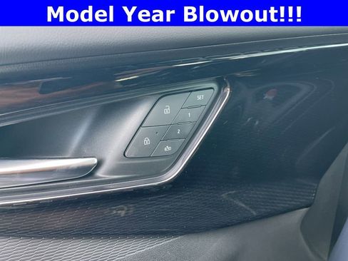 New 2024 Chevrolet Blazer EV RS image 11