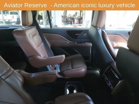 Used 2025 Lincoln Aviator Reserve w/ Illumination Package RWD image 15