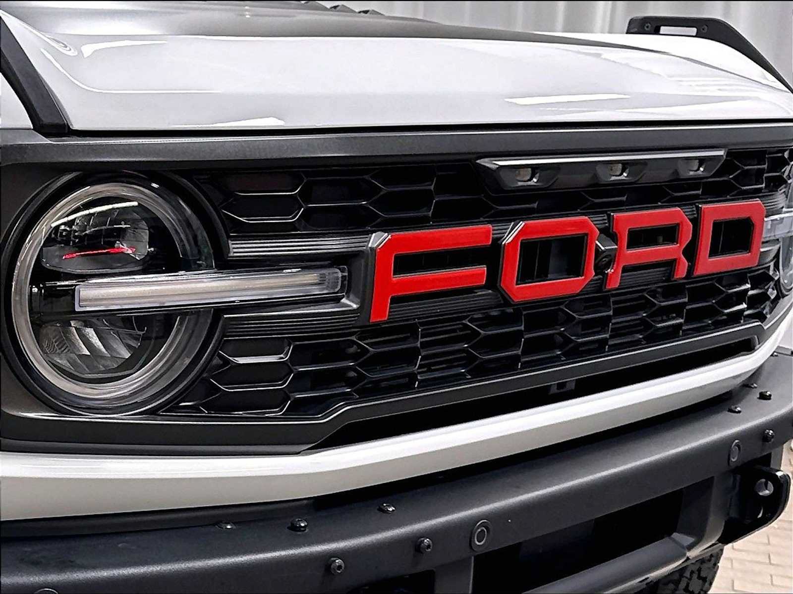 Used 2024 Ford Bronco Raptor AWD/4WD image 33