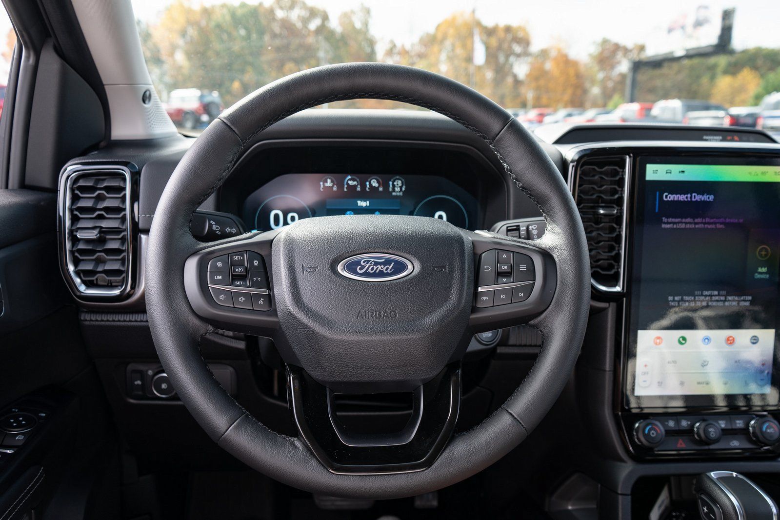 Used 2025 Ford Ranger Lariat w/ FX4 Off-Road Package AWD/4WD image 26