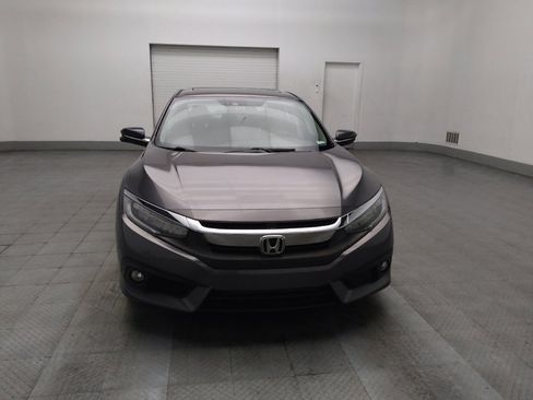 Used 2018 Honda Civic Touring image 14