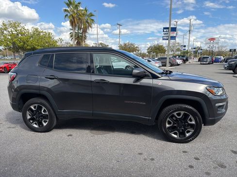 Used 2018 Jeep Compass Trailhawk w/ Leather Interior Group image 6