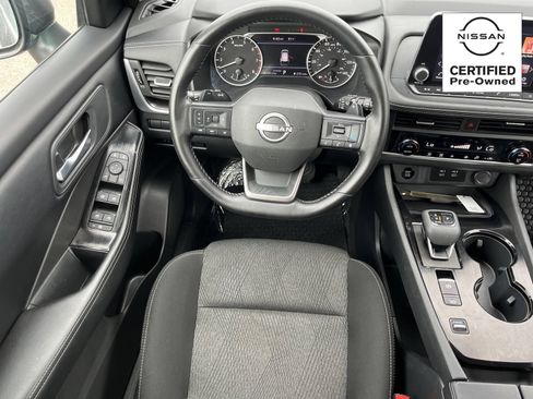 Certified 2025 Nissan Rogue SV FWD image 13