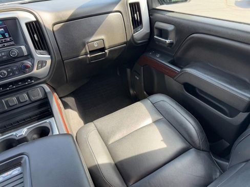 Used 2018 GMC Sierra 1500 SLT w/ SLT Premium Package image 15