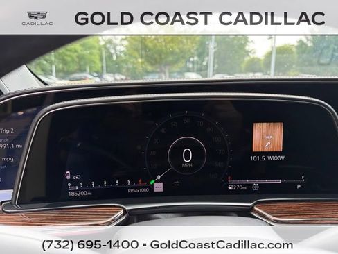 Used 2021 Cadillac Escalade ESV Premium Luxury w/ Driver Assist Tech Package AWD/4WD image 28
