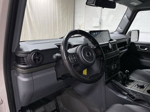Used 2025 INEOS Grenadier AWD/4WD image 9