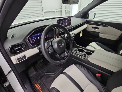 New 2026 Honda Passport TrailSport Elite image 11