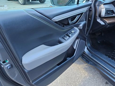 Used 2020 Subaru Outback Onyx Edition XT w/ Tech Package 2 image 17