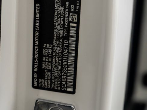 Used 2019 Rolls-Royce Phantom Sedan image 59