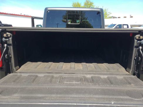 Used 2021 Jeep Gladiator Sport AWD/4WD image 27