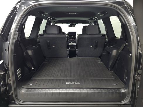 Certified 2023 Lexus GX 460 Premium AWD/4WD image 8