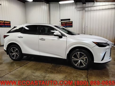 Used 2025 Lexus RX 350h w/ Accessory Package AWD/4WD image 5