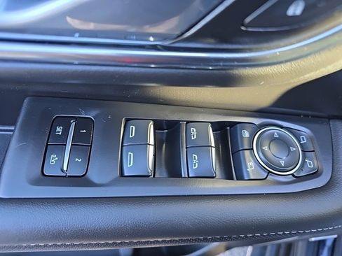 Used 2024 Chevrolet Tahoe Premier w/ Premium Package image 26