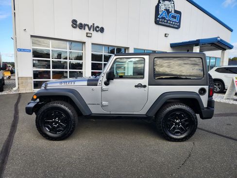 Used 2016 Jeep Wrangler Sport image 8
