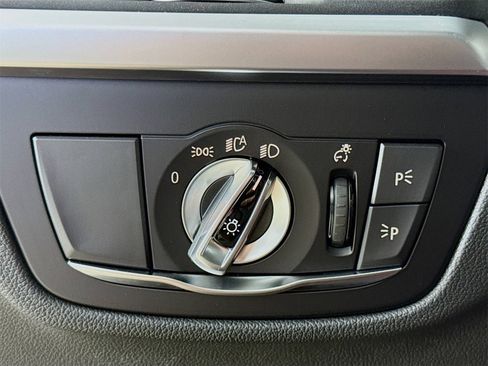 New 2025 BMW X4 xDrive30i w/ Premium Package image 10