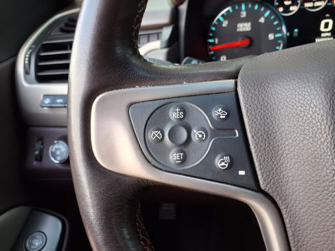 Used 2018 GMC Yukon Denali w/ Denali Ultimate Package AWD/4WD image 14