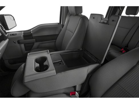 Used 2020 Ford F150 XLT image 9