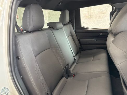 Certified 2024 Toyota Tacoma SR AWD/4WD image 40