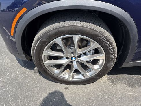 Used 2026 BMW X5 xDrive40i w/ Climate Comfort Package AWD/4WD image 30