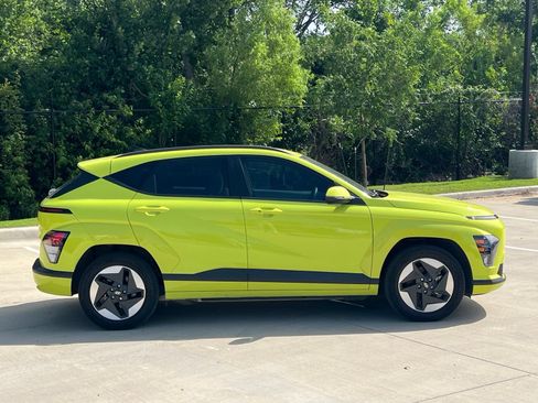 Certified 2024 Hyundai Kona SEL FWD image 5
