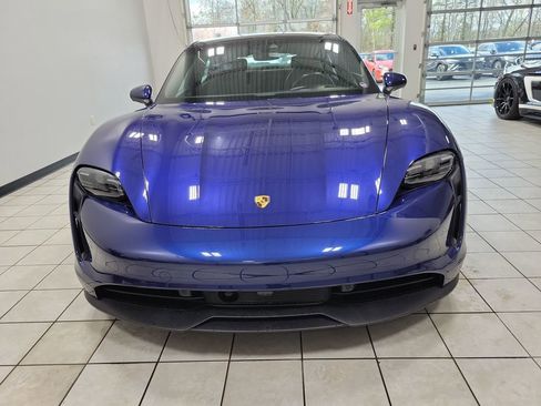 Used 2021 Porsche Taycan image 18