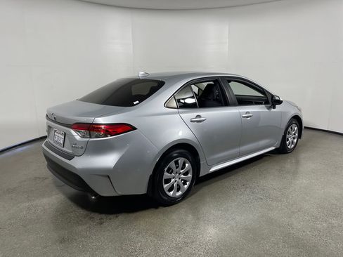 Certified 2023 Toyota Corolla LE w/ Carpet Mat Package (TMS) FWD image 3