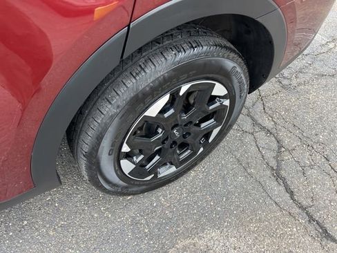 Used 2024 Kia Sorento S w/ Panoramic Sunroof Package image 20