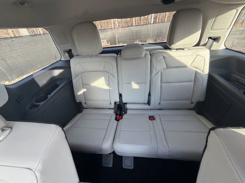 New 2026 Lincoln Navigator Reserve image 22