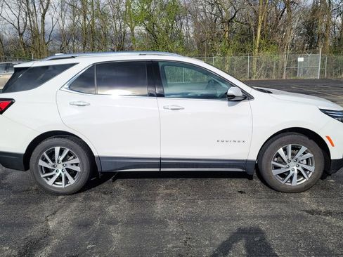 Used 2024 Chevrolet Equinox Premier w/ LPO, Floor Liner Package image 7