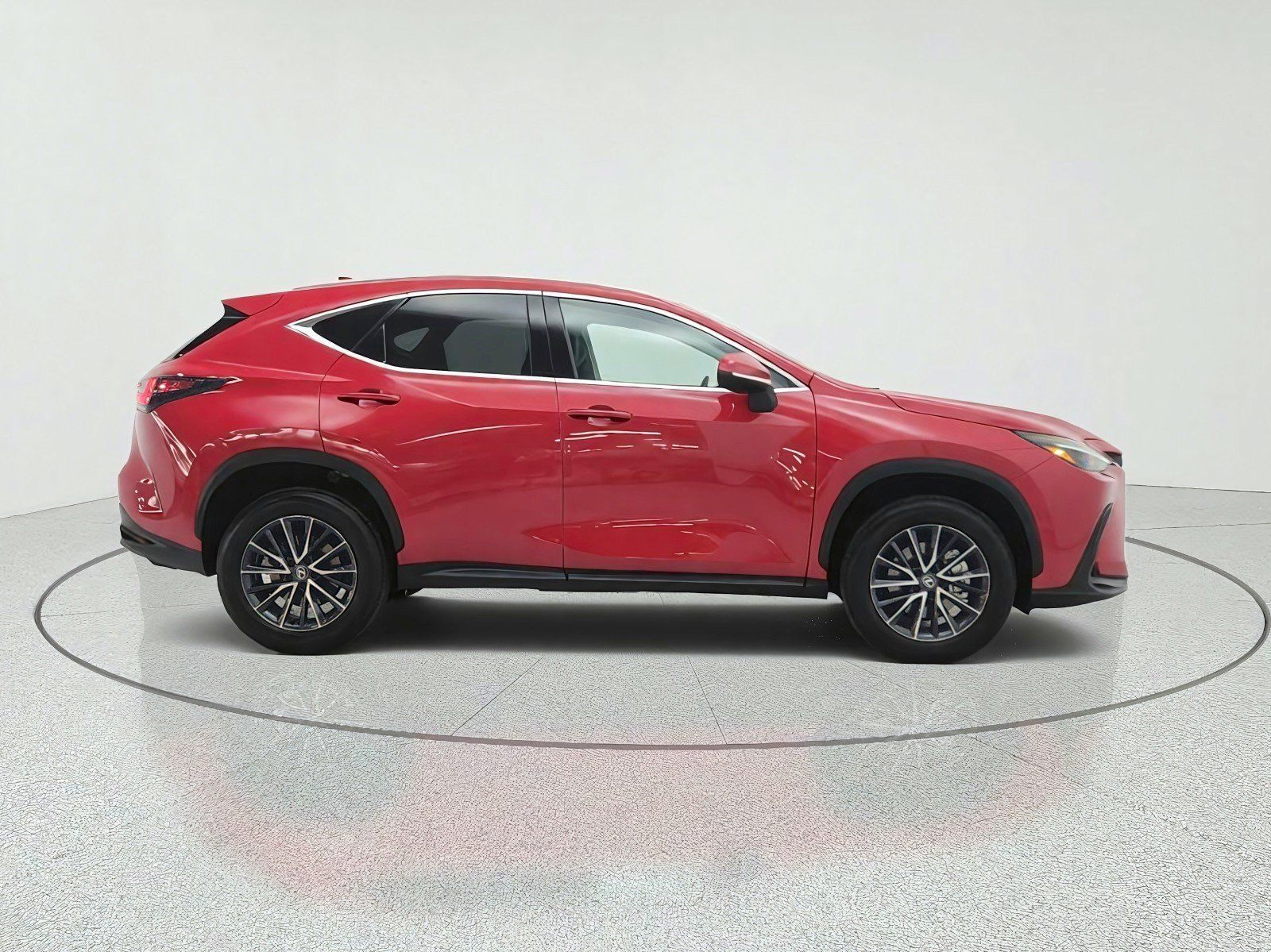 Used 2024 Lexus NX 350h AWD image 4
