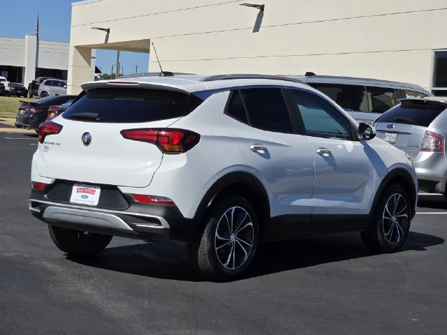 Used 2022 Buick Encore GX Select FWD image 4