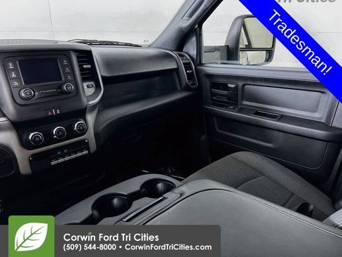 Used 2024 RAM 4500 Tradesman w/ Chrome Appearance Group AWD/4WD image 24