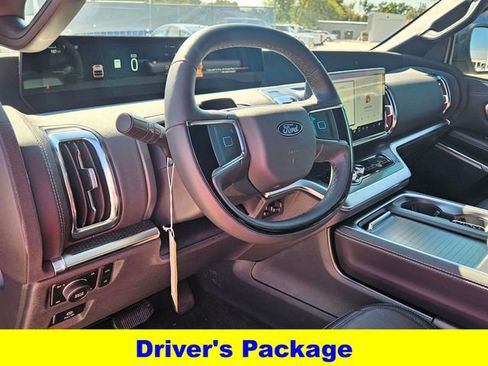 New 2025 Ford Expedition Platinum w/ Stealth Performance Package image 24