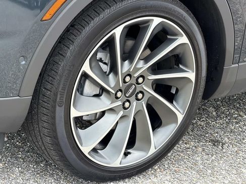 Used 2023 Lincoln Nautilus Reserve w/ Equipment Group 201A FWD image 9