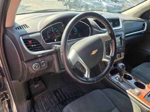 Used 2013 Chevrolet Traverse LT AWD/4WD image 13