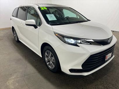 Certified 2024 Toyota Sienna LE