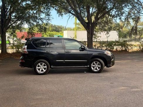 Used 2015 Lexus GX 460 w/ Navigation Package AWD/4WD image 4