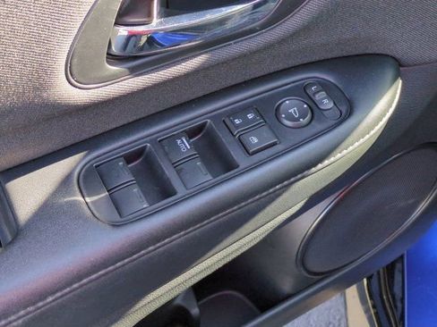 Used 2021 Honda HR-V Sport image 16