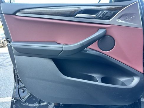 Used 2022 BMW X3 xDrive30i w/ Premium Package 2 image 9