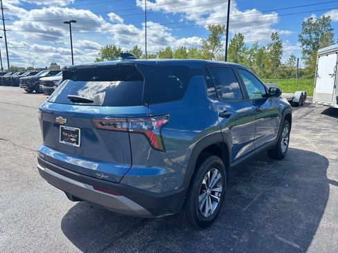 Used 2026 Chevrolet Equinox LT w/ Convenience Package II FWD image 7