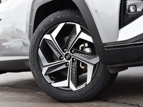 Used 2022 Hyundai Tucson Limited image 3