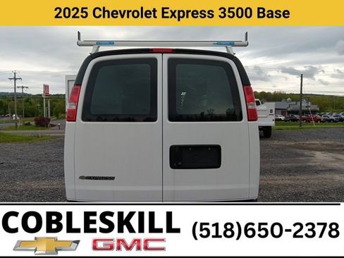 New 2025 Chevrolet Express 3500 w/ Driver Convenience Package RWD image 4