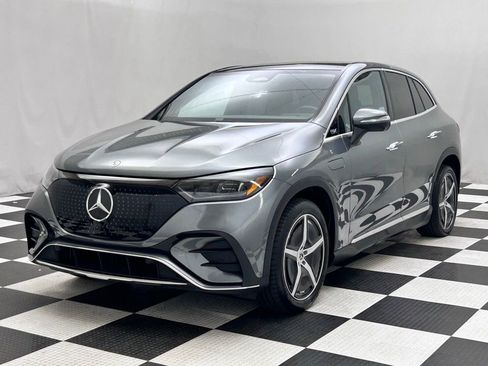 Used 2023 Mercedes-Benz EQE 500 4MATIC SUV image 4