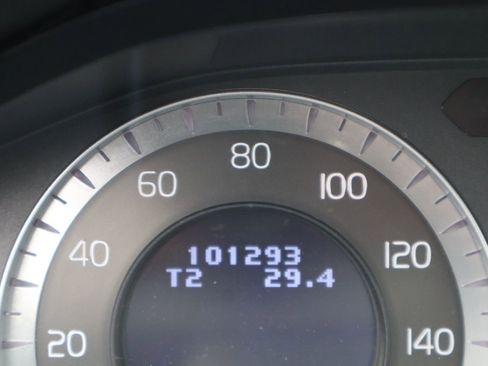 Used 2010 Volvo XC60 T6 AWD/4WD image 45